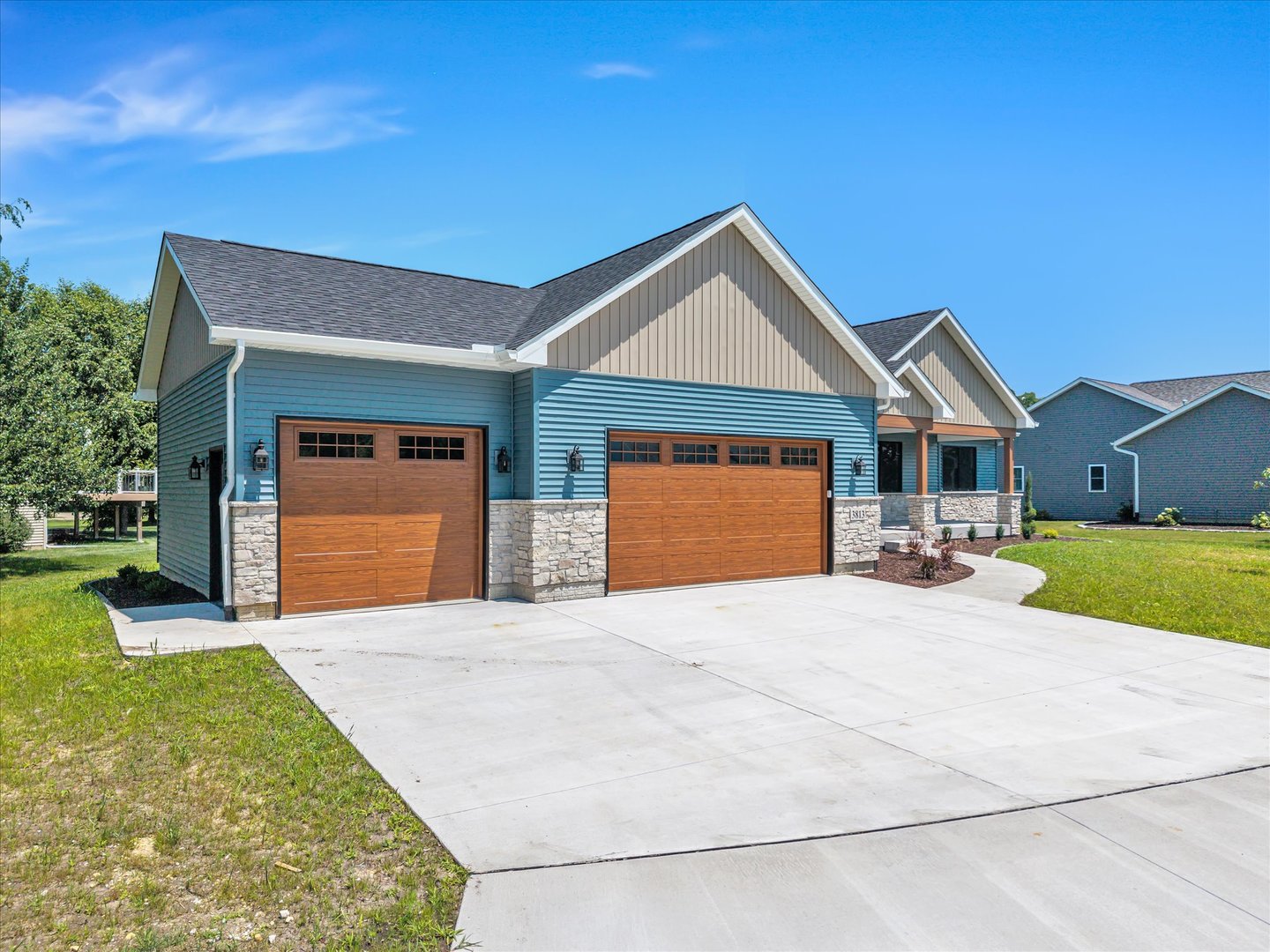 Homes for sale in Milan, IL | 3813 Savanna Cir W, Milan, IL 61264 | MLS# 12704830