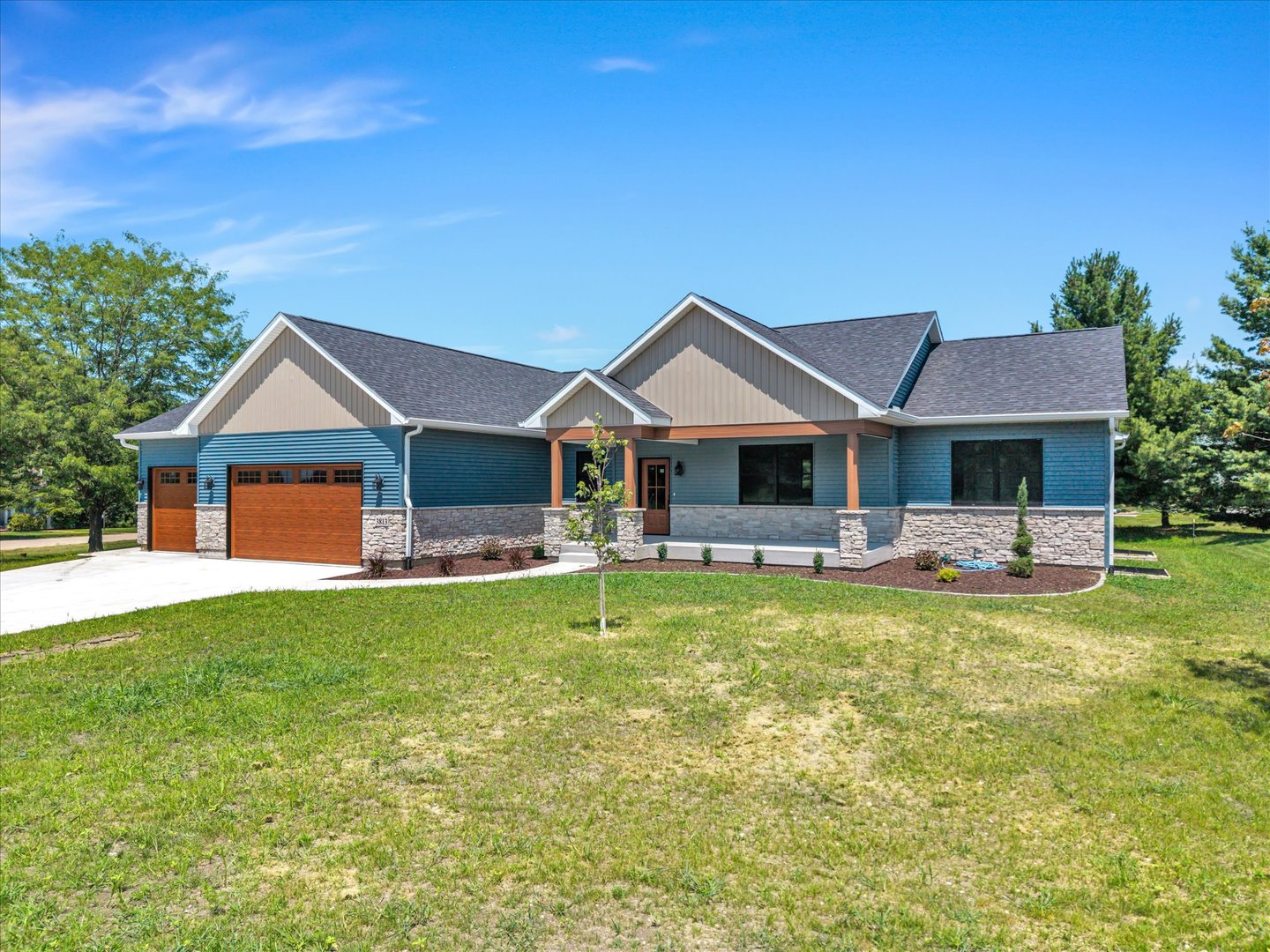 Homes for sale in Milan, IL | 3813 Savanna Cir W, Milan, IL 61264 | MLS# 12704830