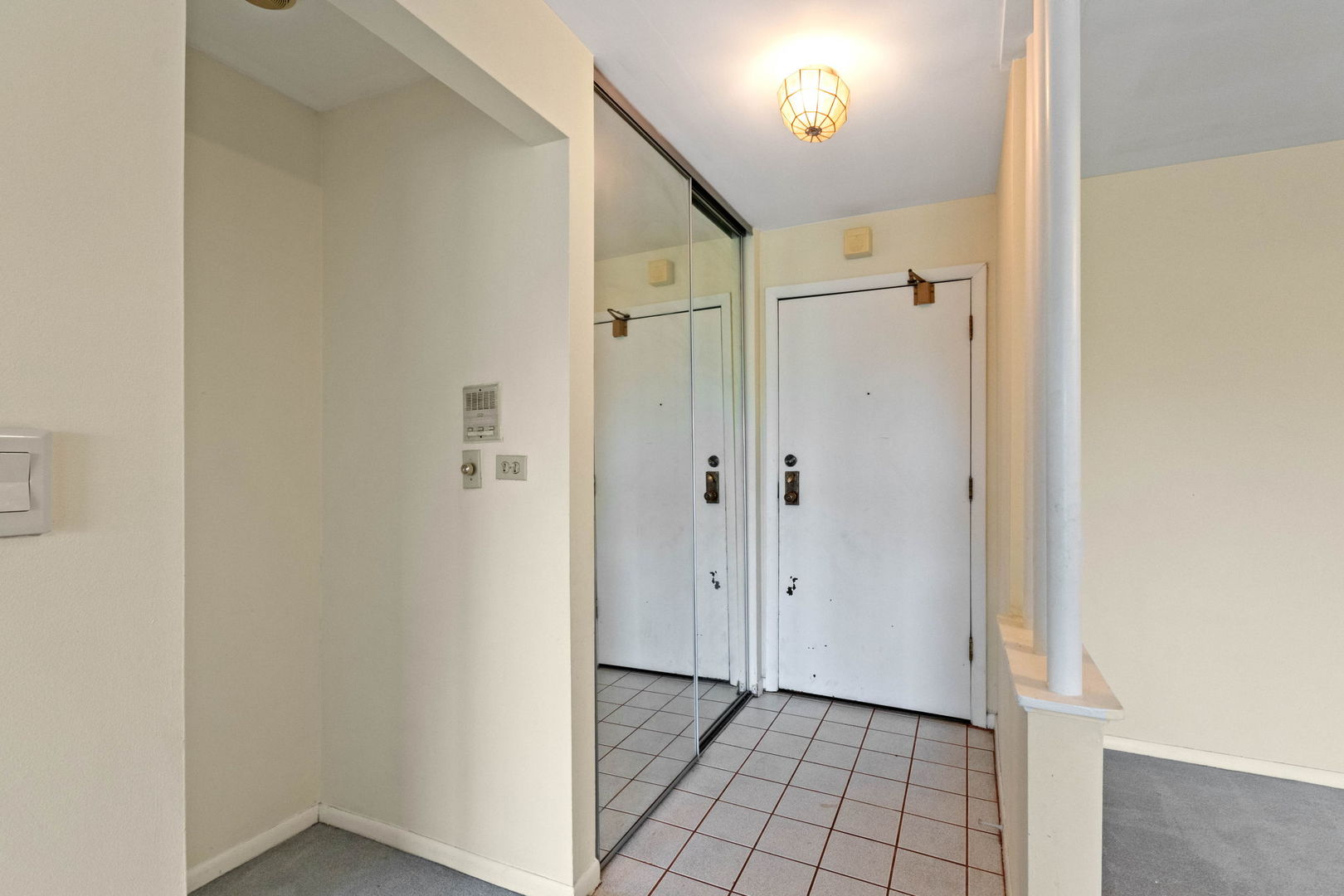 Homes for sale in Northbrook, IL | 2100 Valencia Dr #300B, Northbrook, IL 60062 | MLS# 12704915