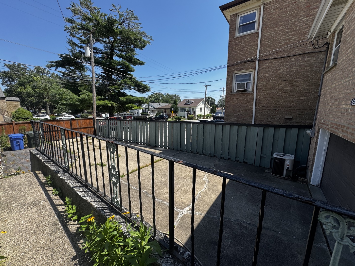 Homes for sale in Harwood Heights, IL | 6534 Gunnison St, Harwood Heights, IL 60706 | MLS# 12704986