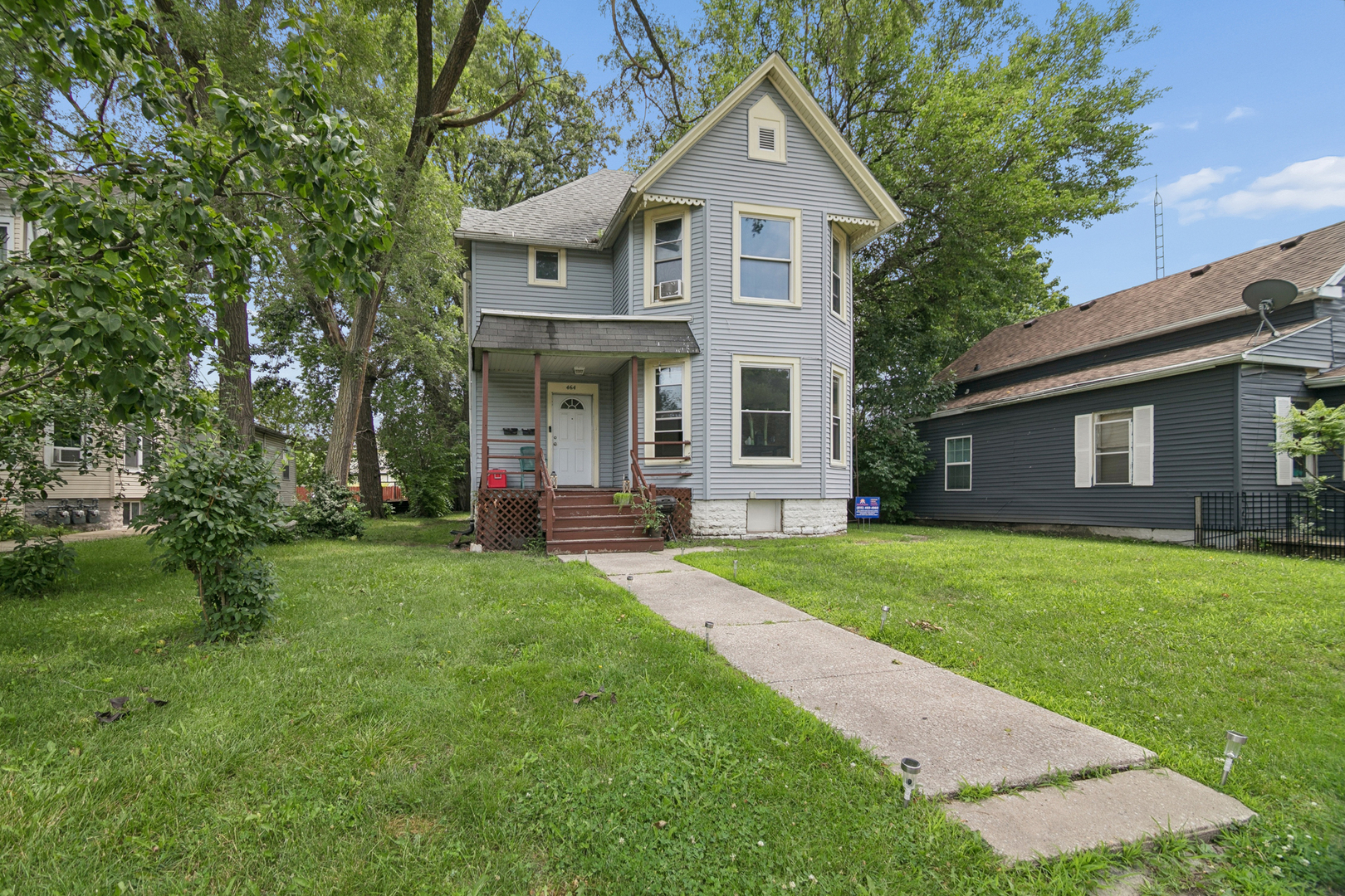 2nd image of 464 Harrison Ave S, Kankakee, IL 60901 | MLS# 12705033