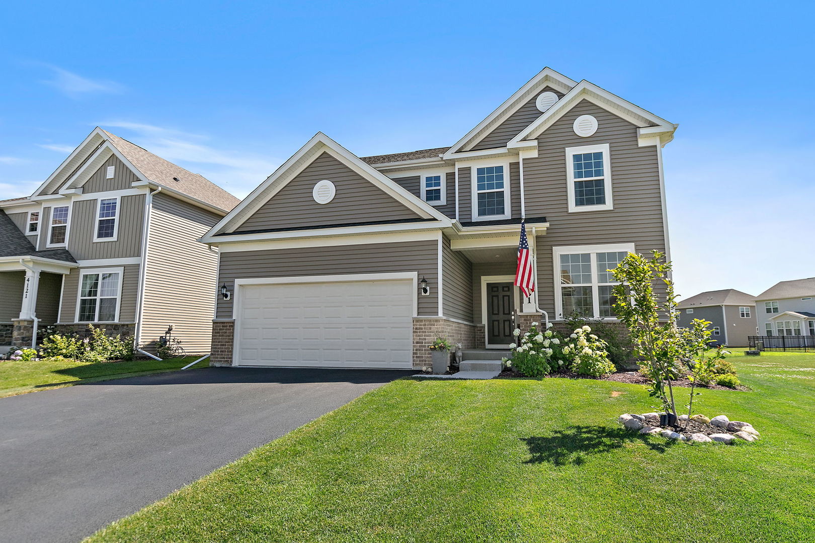 2nd image of 4131 Wanderlust Dr, Algonquin, IL 60102 | MLS# 12705099