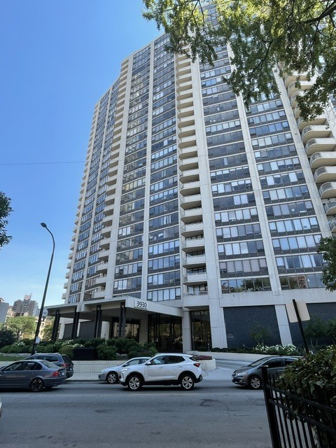 1st image of 3930 N Pine Grv Ave, Chicago, IL 60613