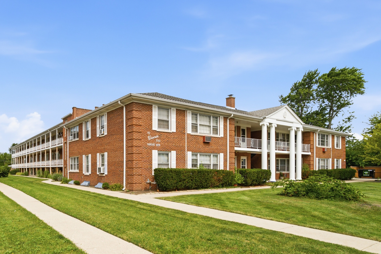 Homes for sale in Park Ridge, IL | 2000 Parkside Dr #FG, Park Ridge, IL 60068 | MLS# 12705146