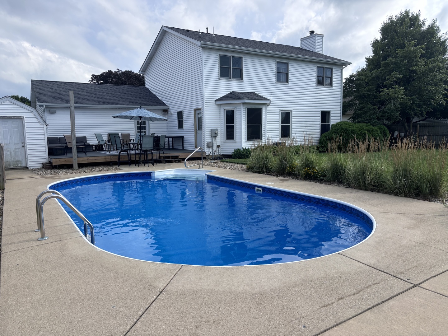 3rd image of 529 Gatlinburg Dr, Chatham, IL 62629 | MLS# 12705158