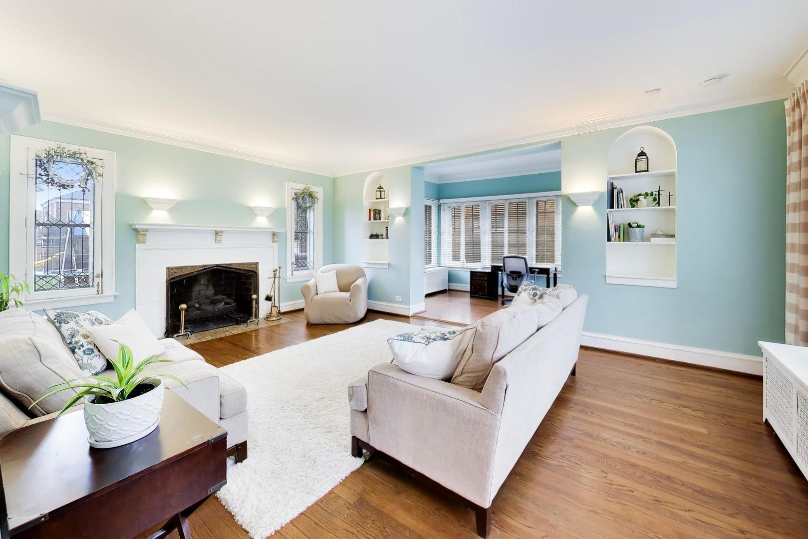 3rd image of 10041 S Hoyne Ave, Chicago, IL 60643 | MLS# 12705180