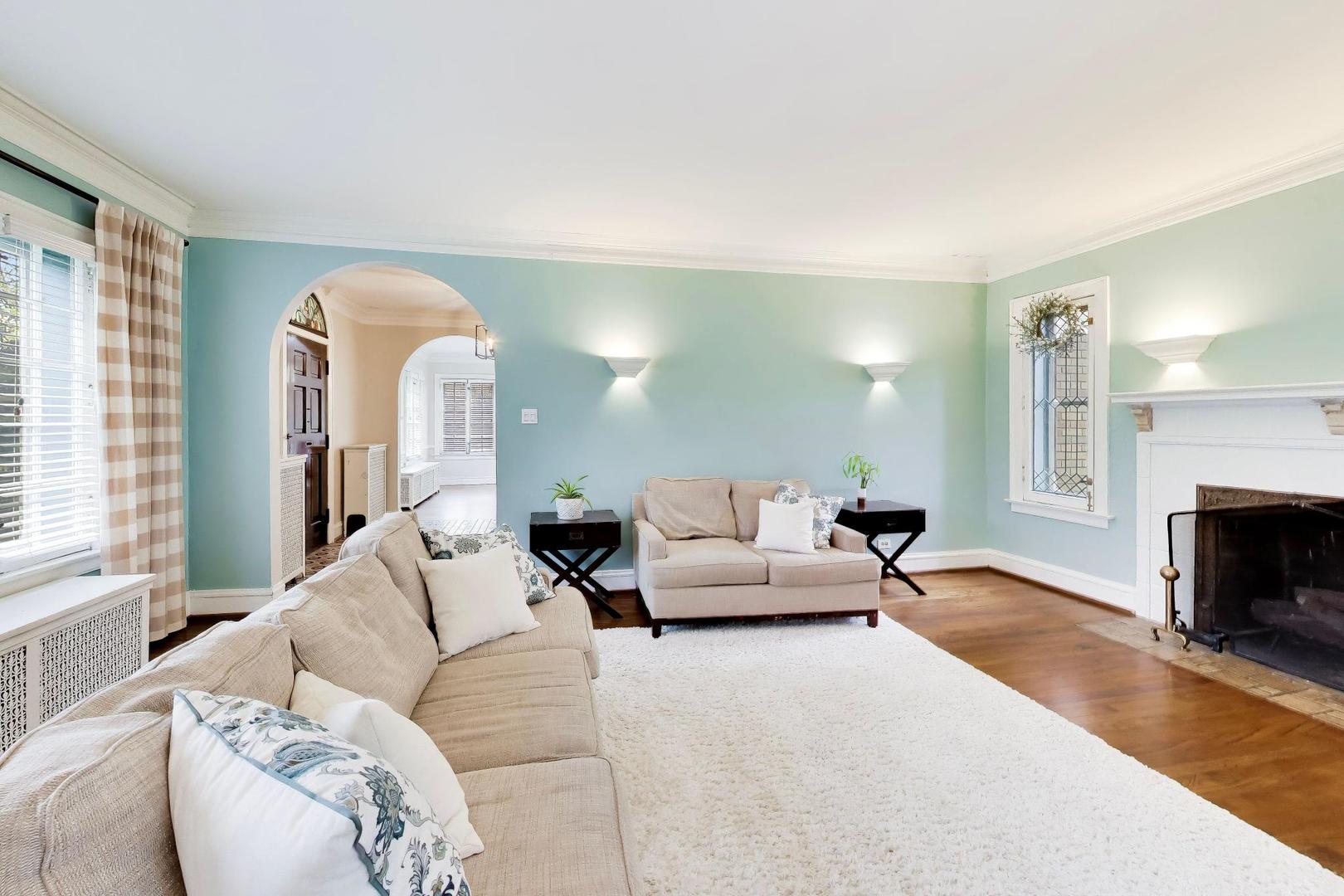 4th image of 10041 S Hoyne Ave, Chicago, IL 60643 | MLS# 12705180