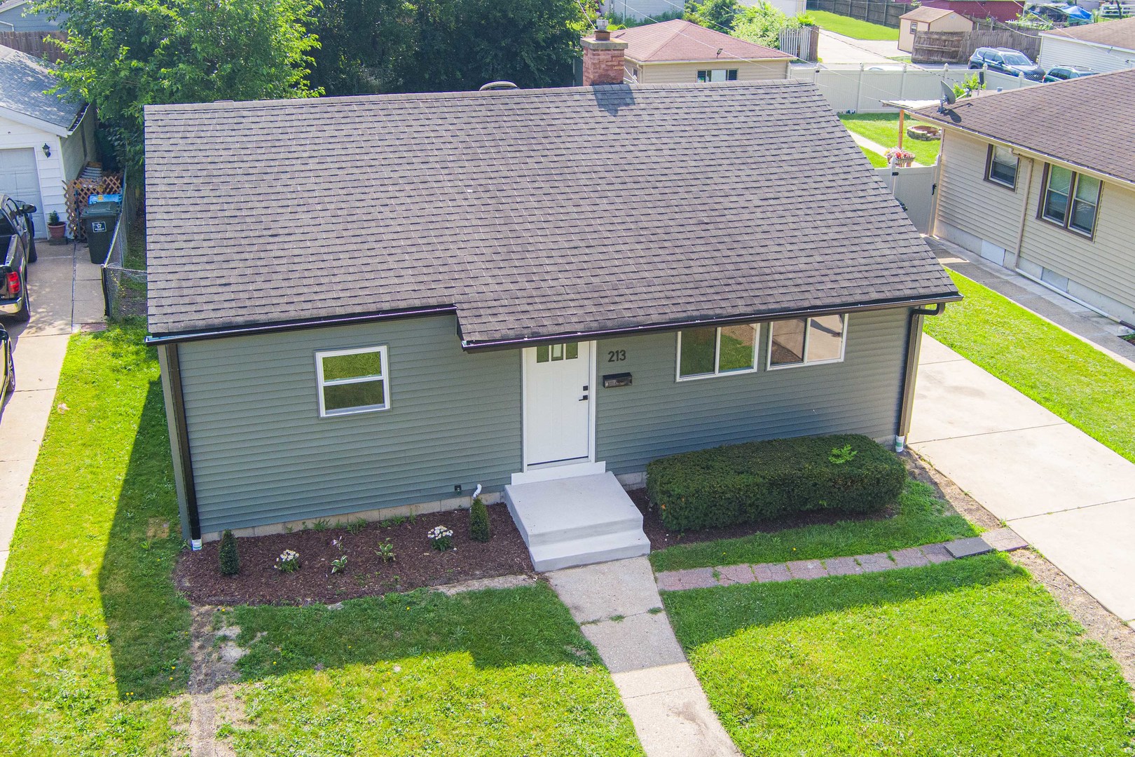 3rd image of 213 May St, Bensenville, IL 60106 | MLS# 12705202