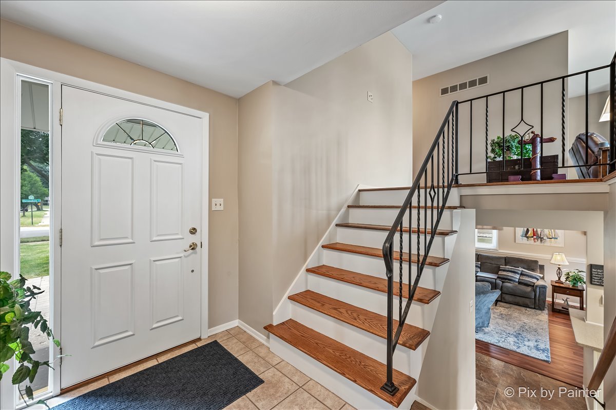 Homes for sale in Crystal Lake, IL | 641 Devonshire Ln, Crystal Lake, IL 60014 | MLS# 12705220