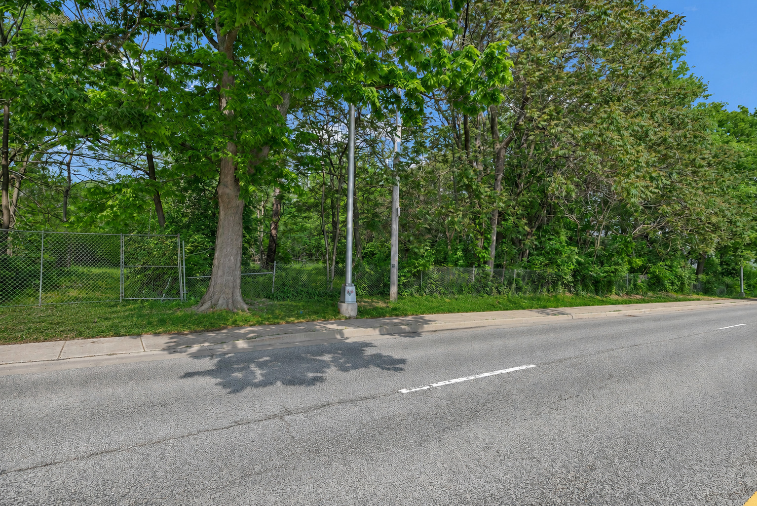 2nd image of 2623 Essington Rd, Joliet, IL 60435 | MLS# 12705235