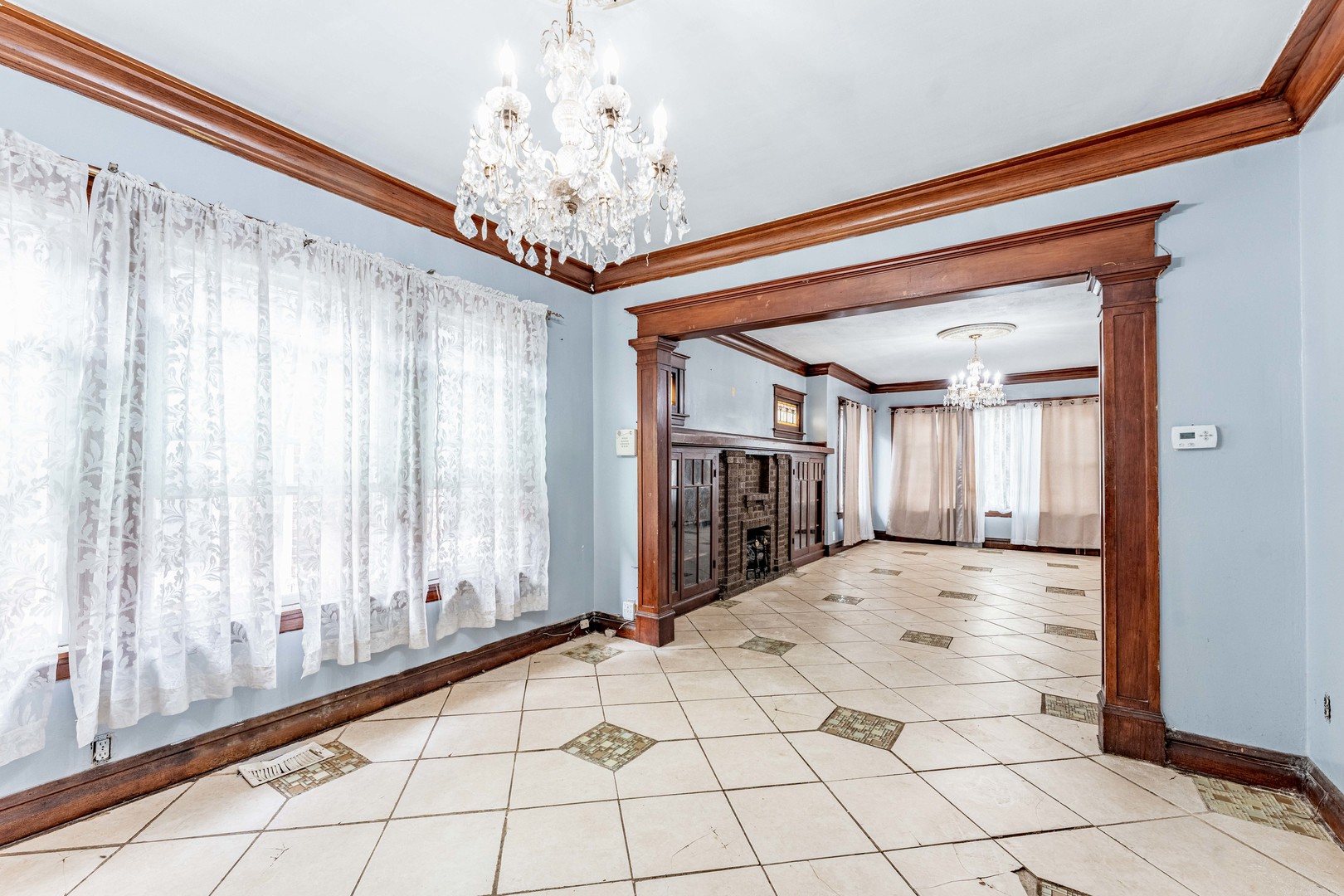 4th image of 6023 S Talman Ave, Chicago, IL 60629 | MLS# 12705281