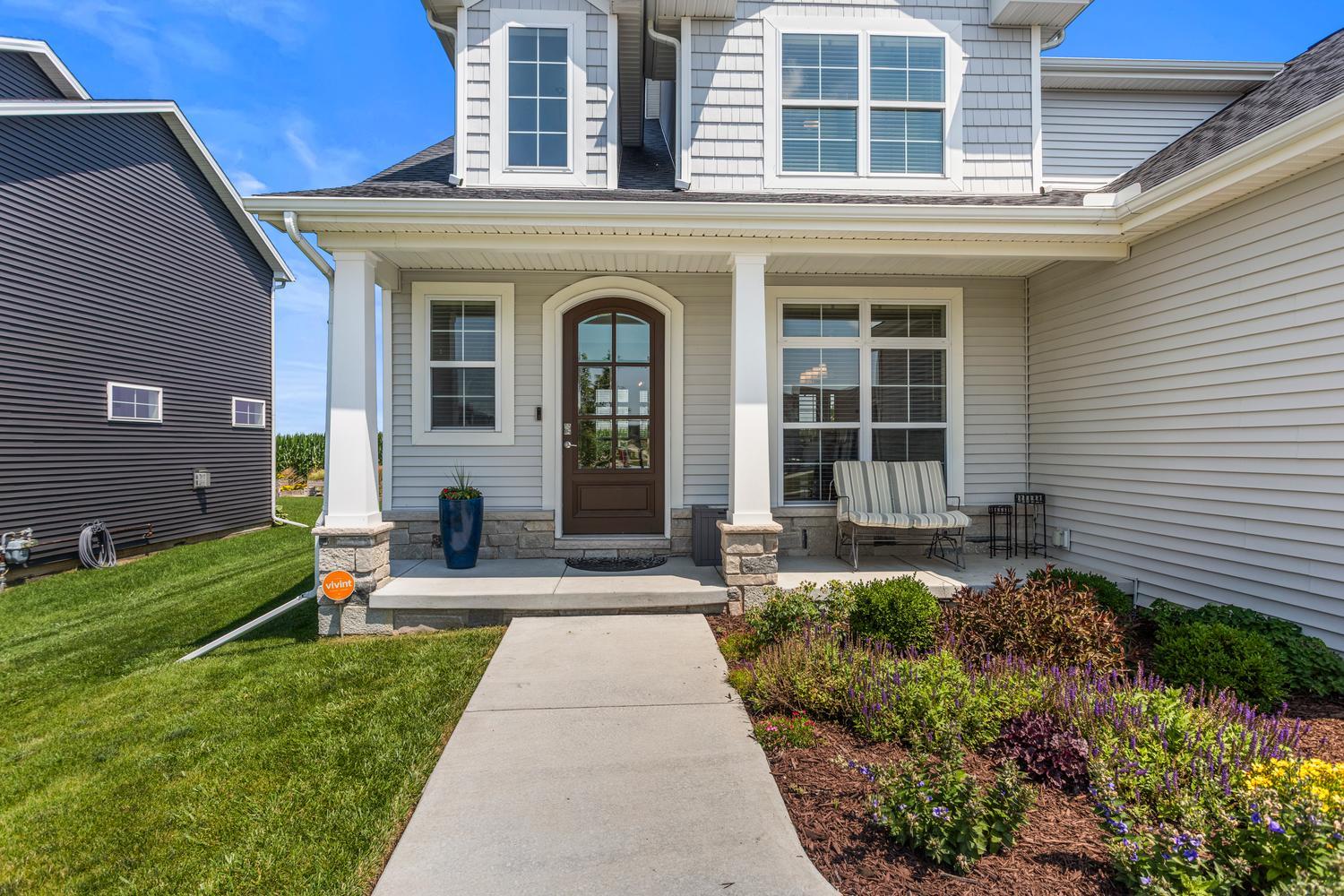Homes for sale in Savoy, IL | 906 Declaration Dr, Savoy, IL 61874 | MLS# 12705290