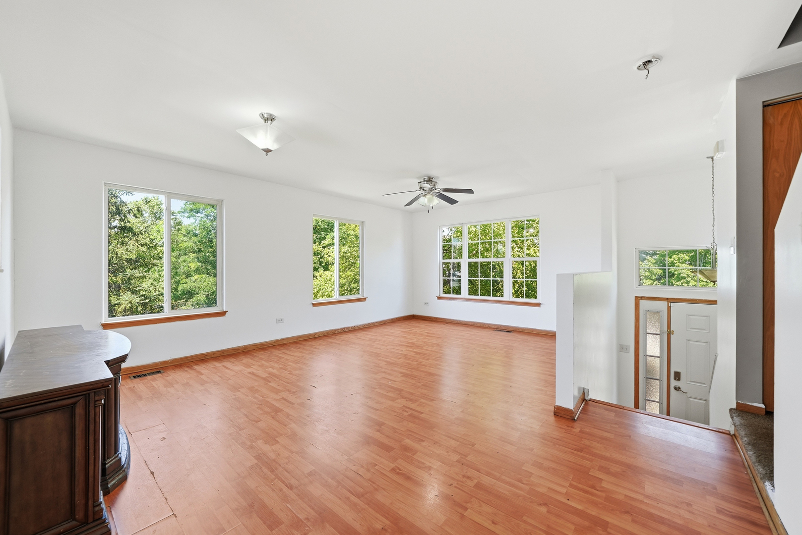 4th image of 531 Meadow Lily Dr, Joliet, IL 60431 | MLS# 12705303