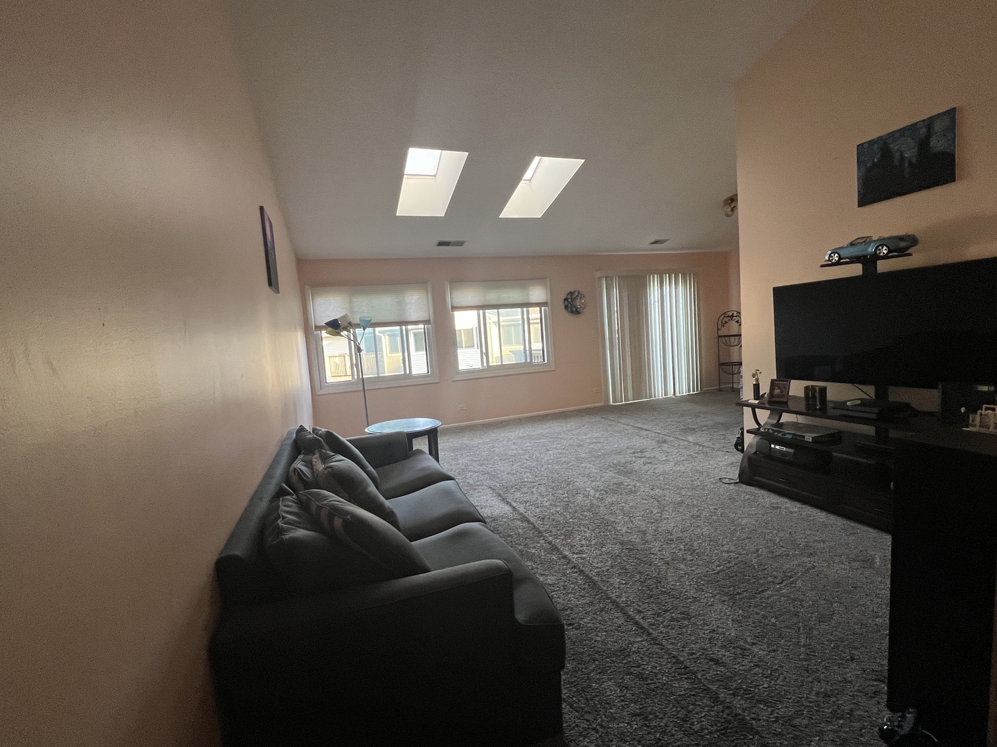 Homes for sale in Buffalo Grove, IL | 964 Harvest Cir #964, Buffalo Grove, IL 60089 | MLS# 12705334