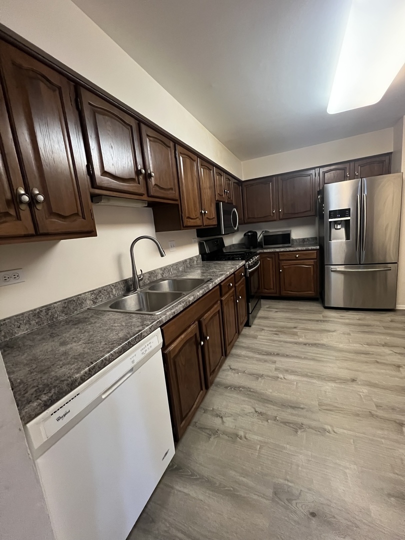 Homes for sale in Buffalo Grove, IL | 964 Harvest Cir #964, Buffalo Grove, IL 60089 | MLS# 12705334