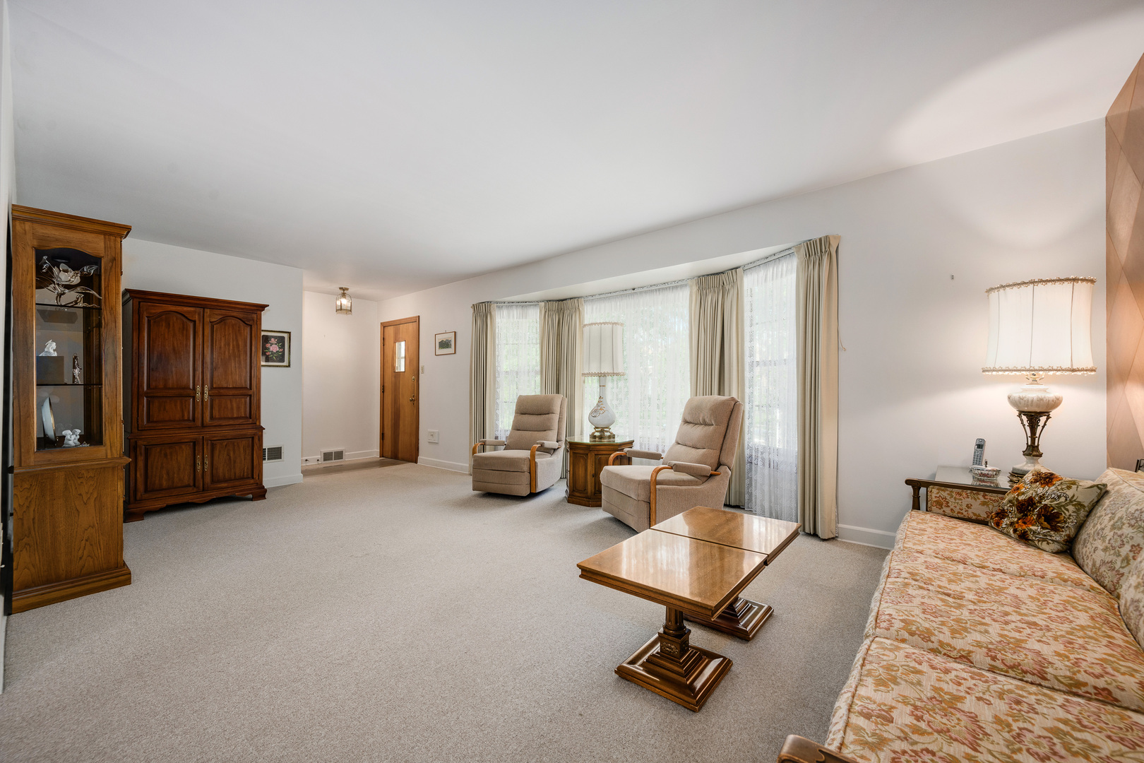 5th image of 6214 N Karlov Ave, Chicago, IL 60646 | MLS# 12705361