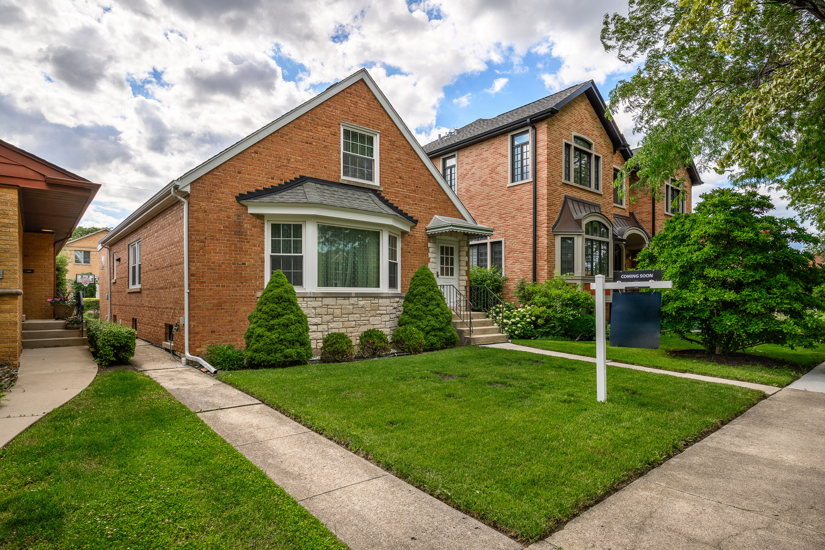2nd image of 6214 N Karlov Ave, Chicago, IL 60646 | MLS# 12705361