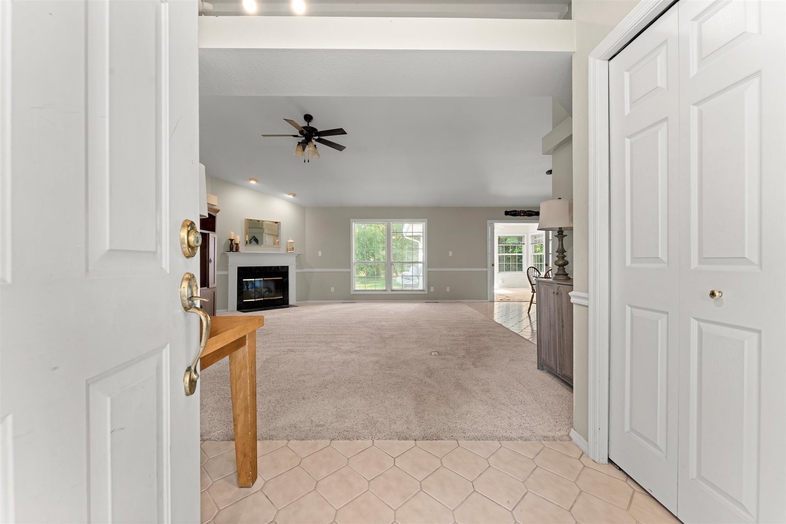 Homes for sale in Mahomet, IL | 1108 Beaver Creek Ln, Mahomet, IL 61853 | MLS# 12705380