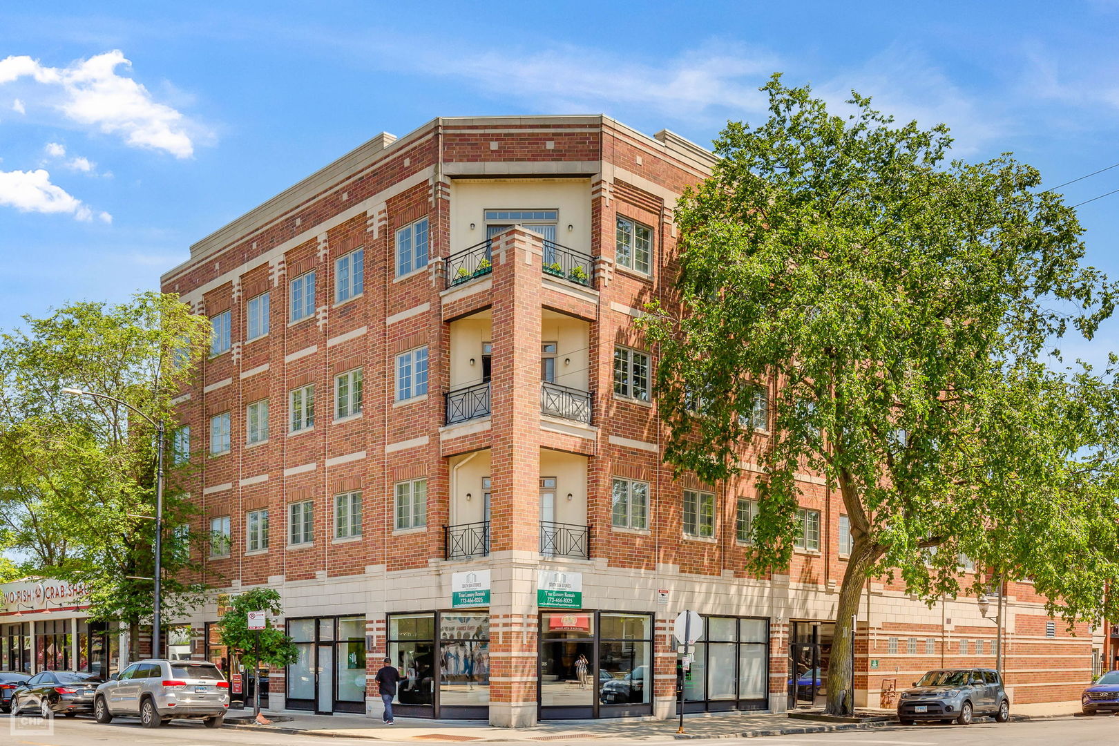 Homes for sale in Chicago, IL | 4705 S Champlain Ave #204, Chicago, IL 60615 | MLS# 12705458