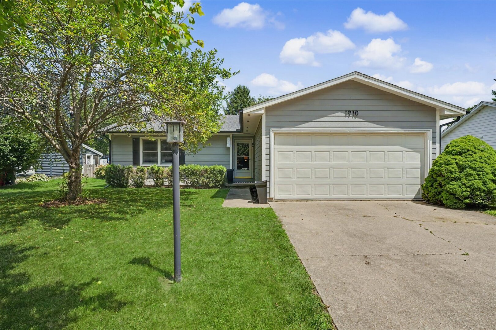 1st image of 1910 Branch Rd, Champaign, IL 61821 | MLS# 12705473