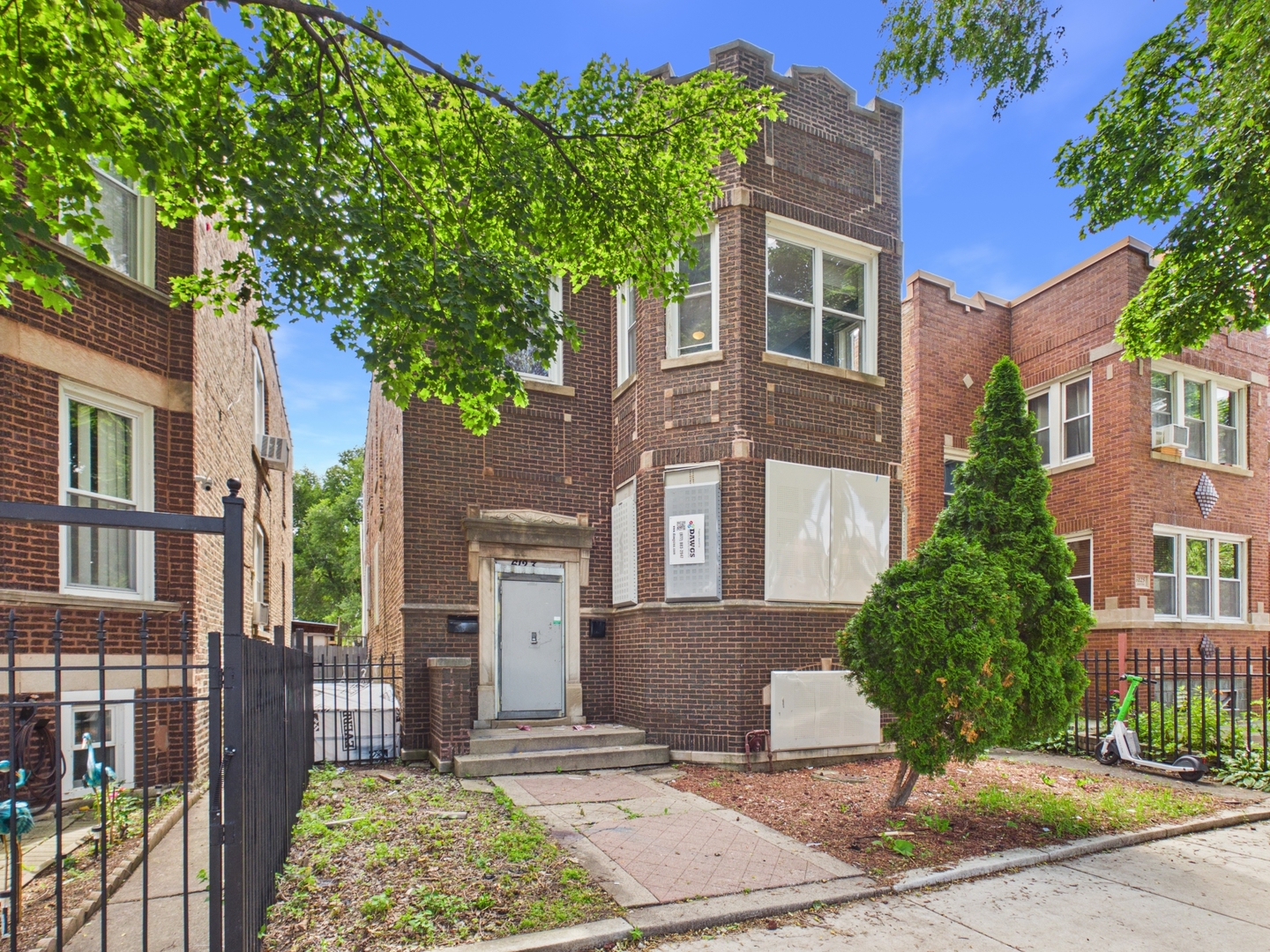2nd image of 6123 S Troy St, Chicago, IL 60629 | MLS# 12705474