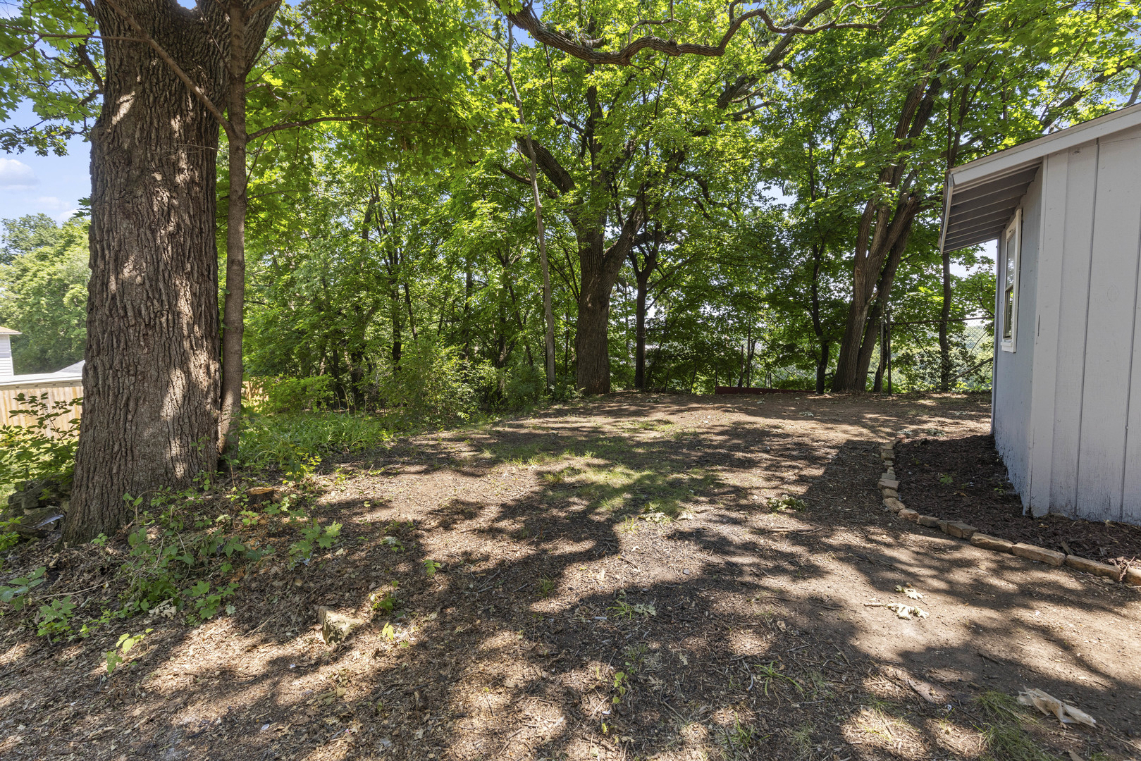 Homes for sale in Rockford, IL | 1107 Ashland Ave, Rockford, IL 61101 | MLS# 12705510