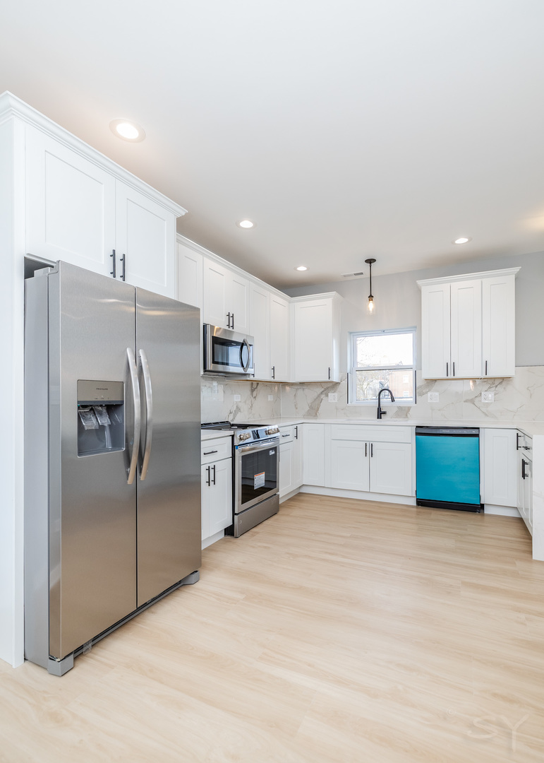 5th image of 3041 W Flournoy St, Chicago, IL 60612 | MLS# 12705537