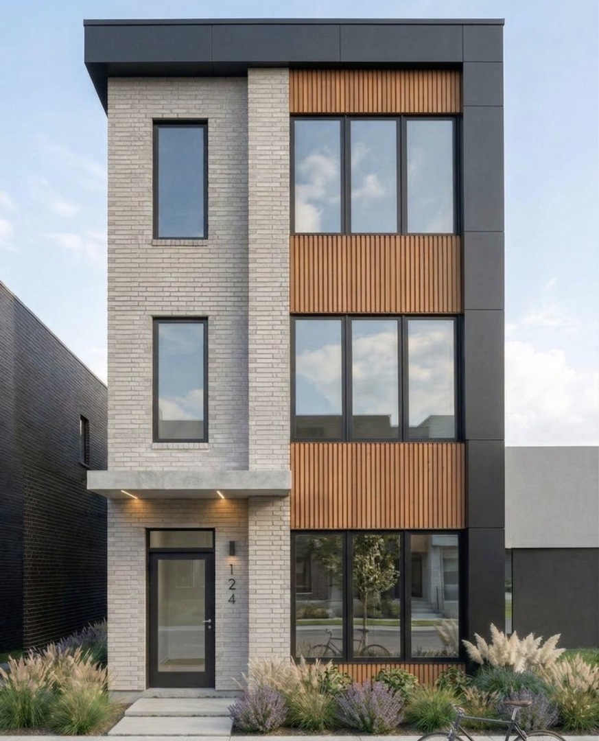 1st image of 3041 W Flournoy St, Chicago, IL 60612 | MLS# 12705537