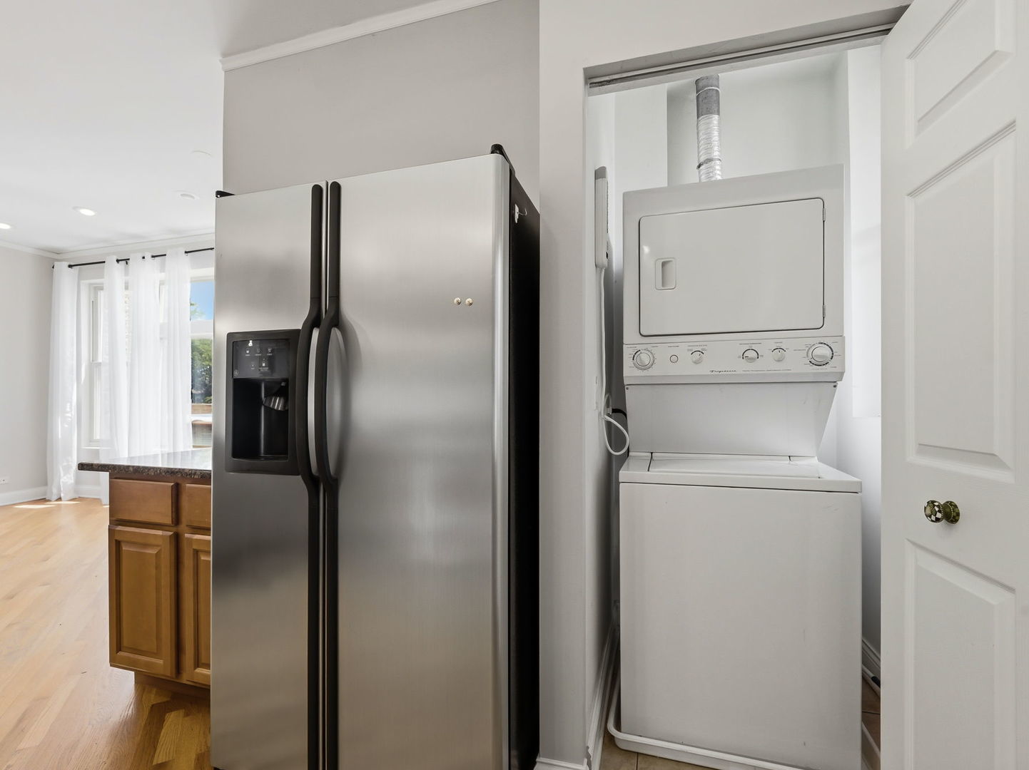 2nd image of 5412 S University Ave, Chicago, IL 60615