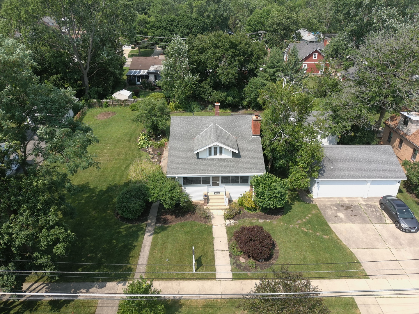 2nd image of 644 S 4th Ave, Des Plaines, IL 60016 | MLS# 12705580