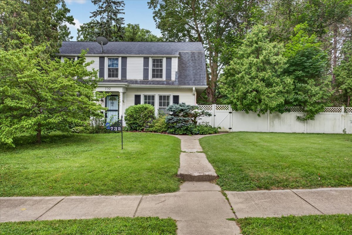 4th image of 732 John St, Rockford, IL 61103 | MLS# 12705585