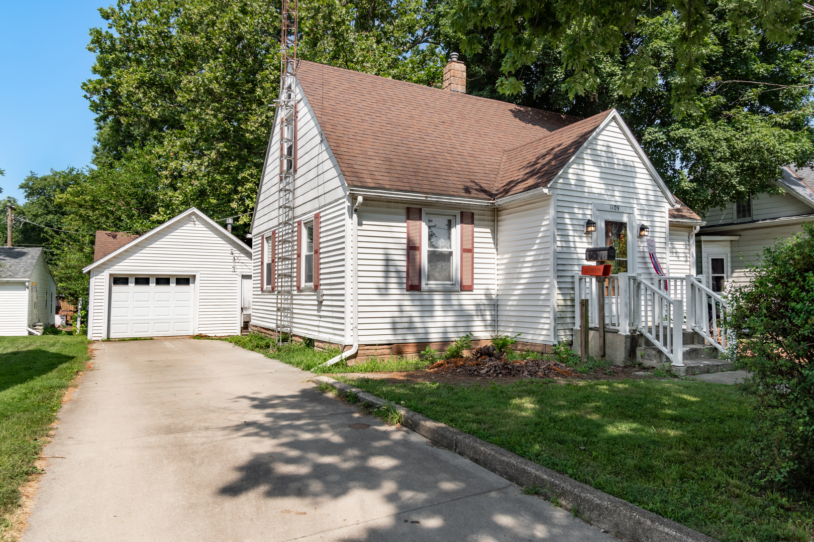 Homes for sale in Pontiac, IL | 1109 N Mill St, Pontiac, IL 61764 | MLS# 12705596