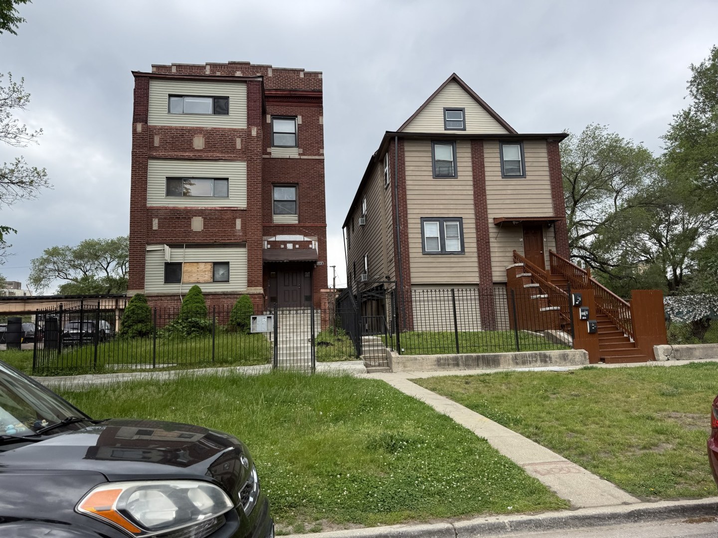 Homes for sale in Chicago, IL | 5920 S Calumet Ave, Chicago, IL 60637 | MLS# 12705602