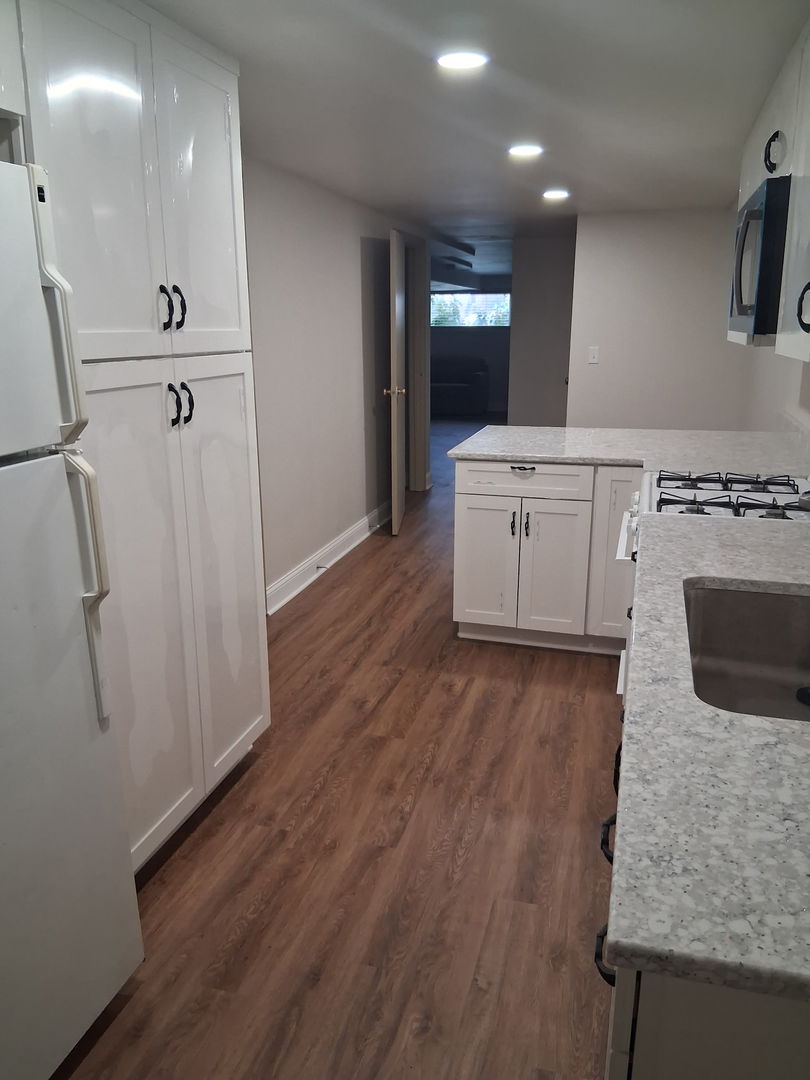 4th image of 5789 N Elston Ave, Chicago, IL 60646 | MLS# 12705609