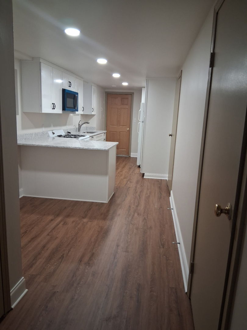 3rd image of 5789 N Elston Ave, Chicago, IL 60646 | MLS# 12705609