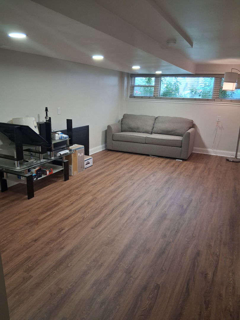 5th image of 5789 N Elston Ave, Chicago, IL 60646 | MLS# 12705609