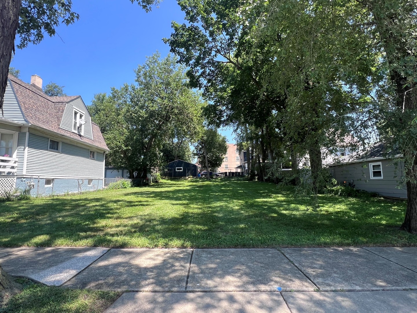 1st image of 407 Brook St, Elgin, IL 60120 | MLS# 12705619