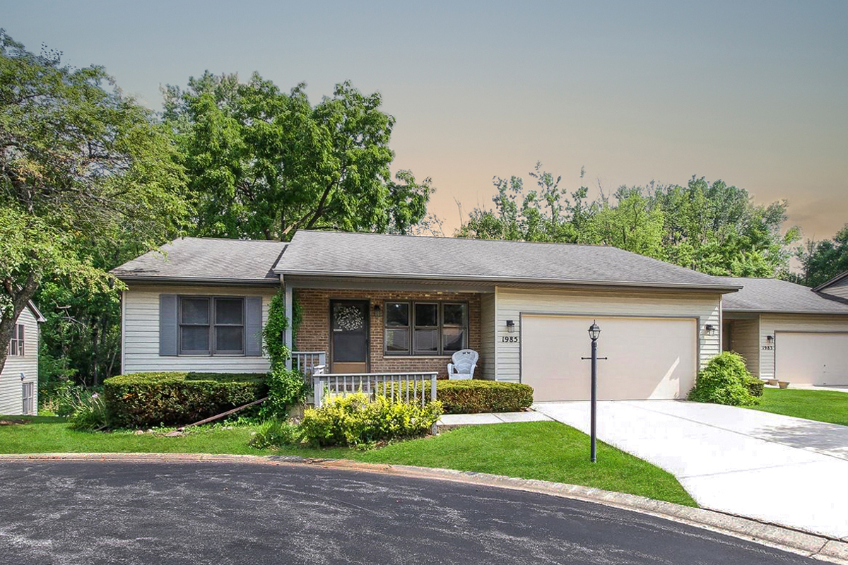 1st image of 1985 Sandy Creek Dr #1985, Elgin, IL 60123 | MLS# 12705622