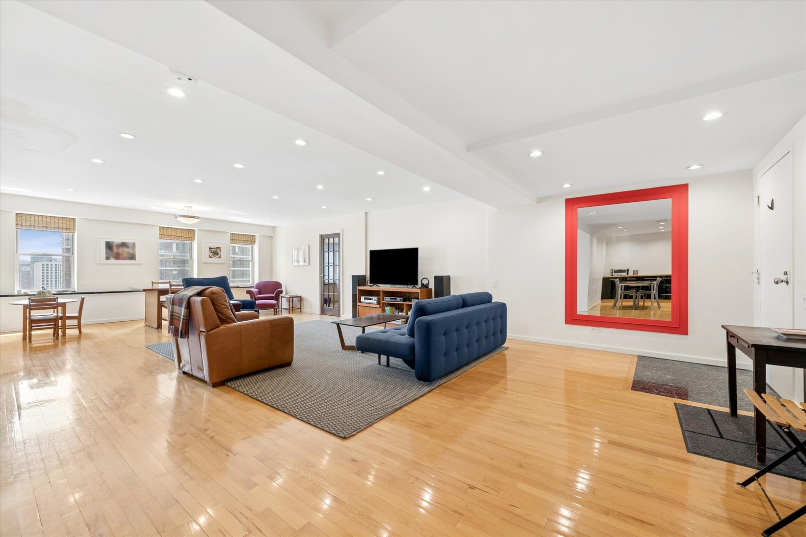 4th image of 40 E 9Th St #1616, Chicago, IL 60605 | MLS# 12705641