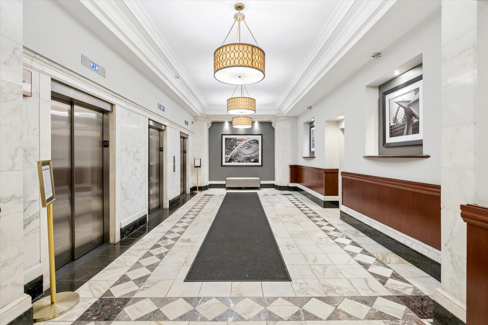 3rd image of 40 E 9Th St #1616, Chicago, IL 60605 | MLS# 12705641