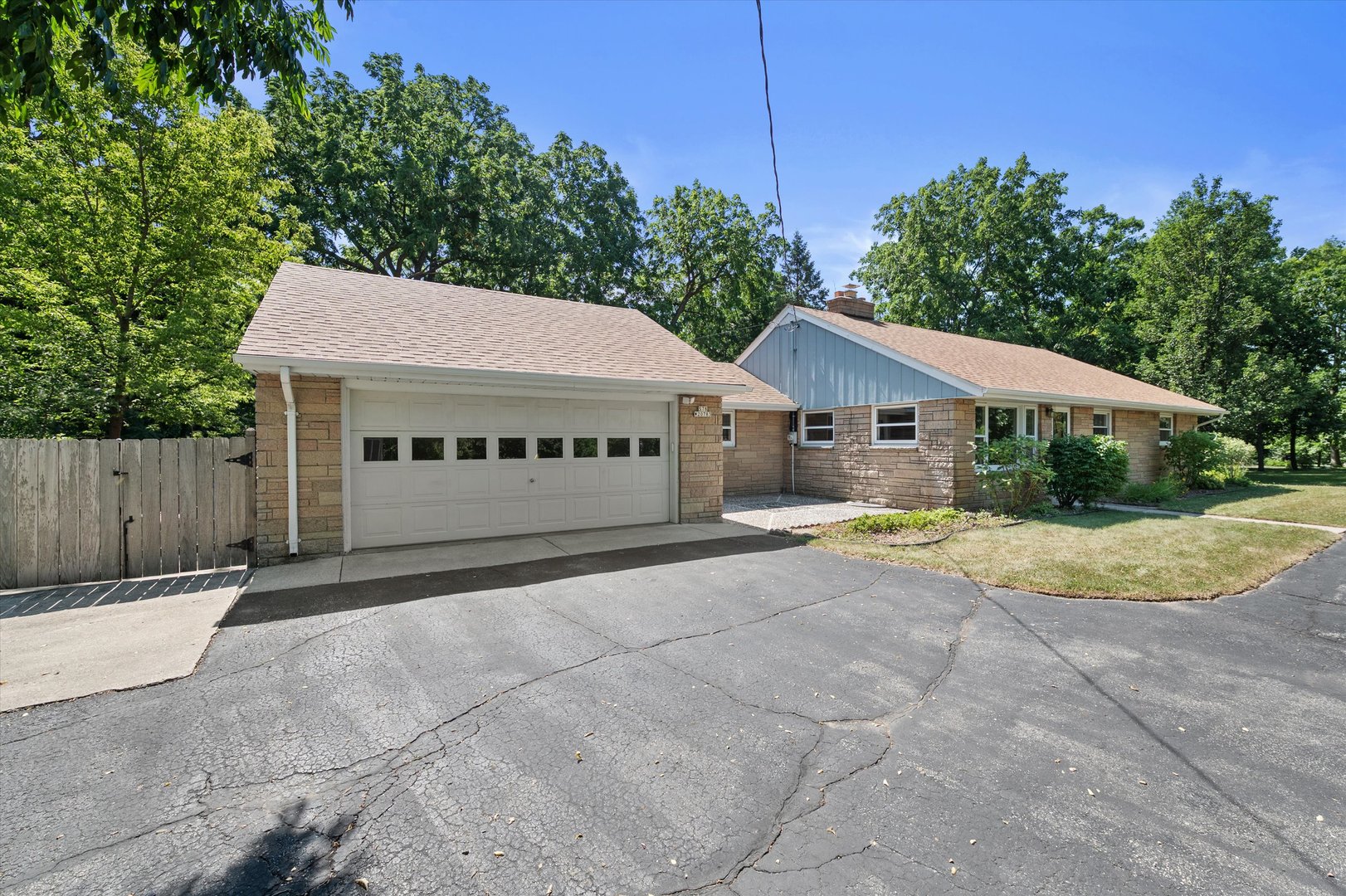 2nd image of S78w20783 Hillendale Dr, Muskego, WI 53150 | MLS# 12705692
