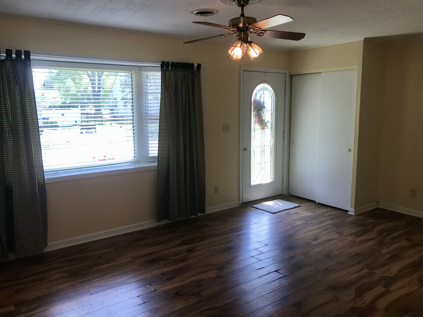 5th image of 1714 Pike St, Peru, IL 61354 | MLS# 12705710