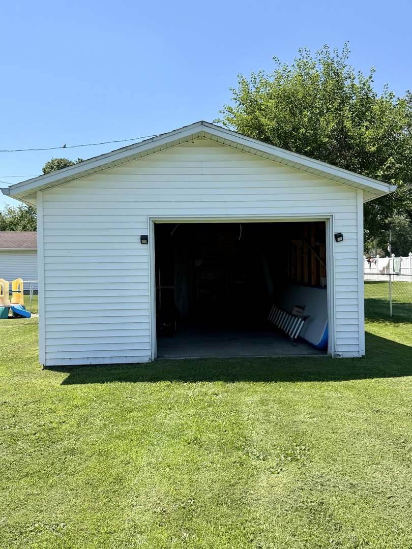 Homes for sale in Milledgeville, IL | 715 Hager Ave, Milledgeville, IL 61051 | MLS# 12705717