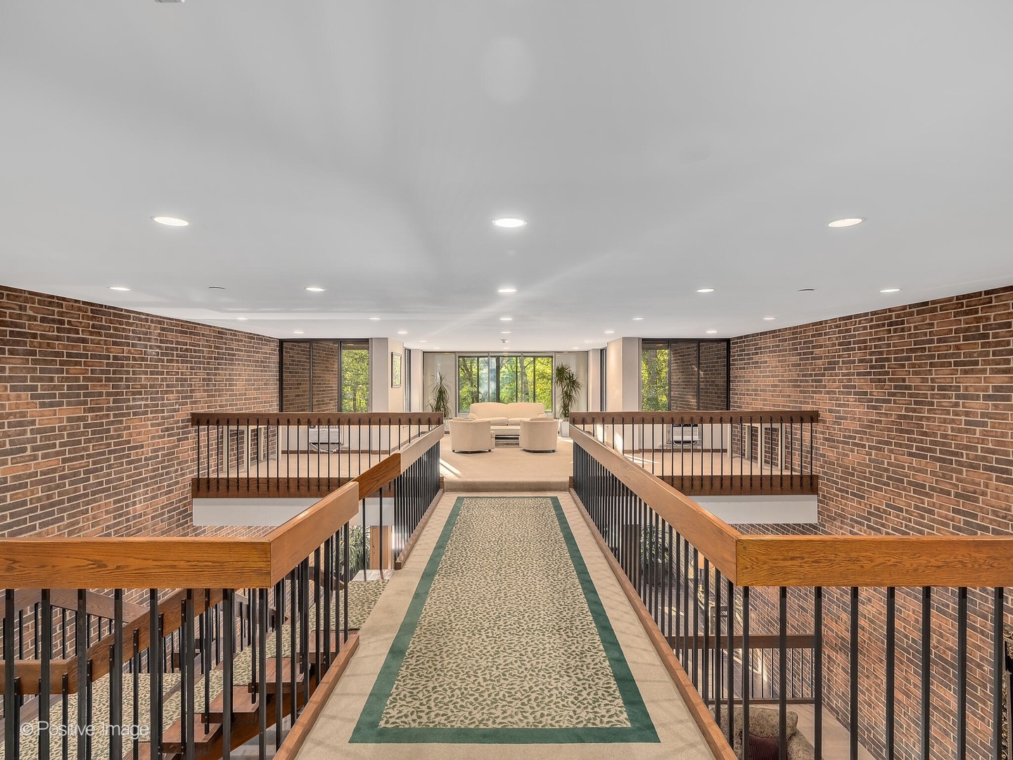 Homes for sale in Hinsdale, IL | 1401 Burr Oak Rd #114B, Hinsdale, IL 60521 | MLS# 12705728