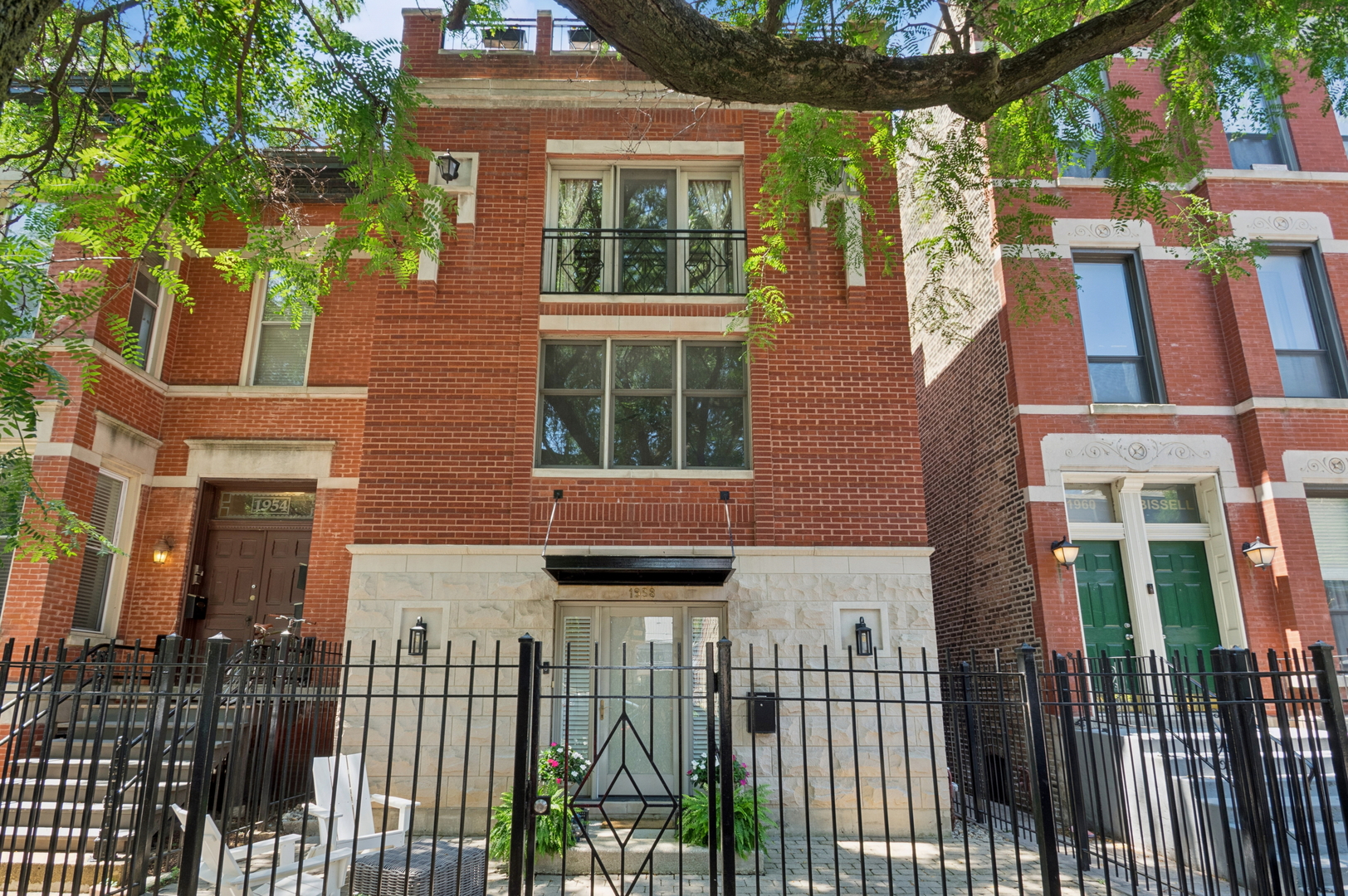1st image of 1958 N Bissell St, Chicago, IL 60614 | MLS# 12705755