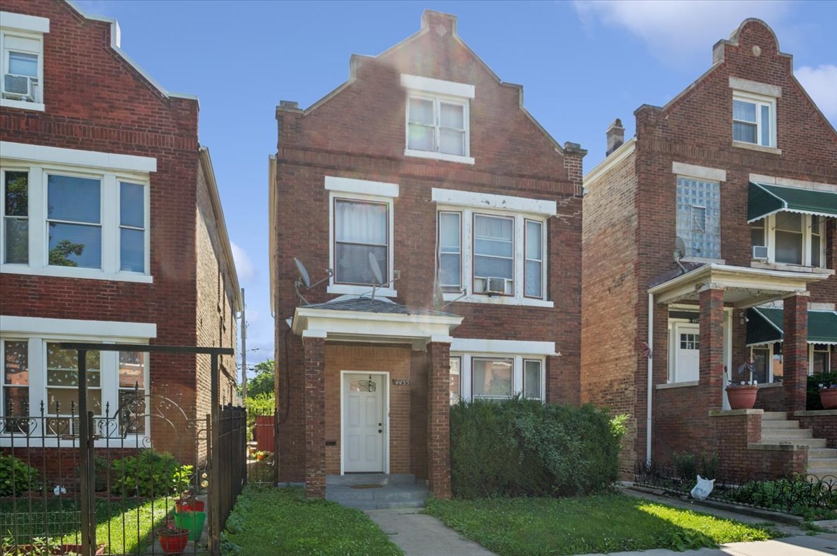 1st image of 4435 S Campbell Ave, Chicago, IL 60632 | MLS# 12705774
