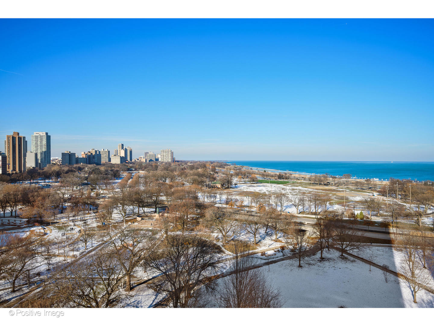 2nd image of 1555 N Dearborn Pkwy, Chicago, IL 60610