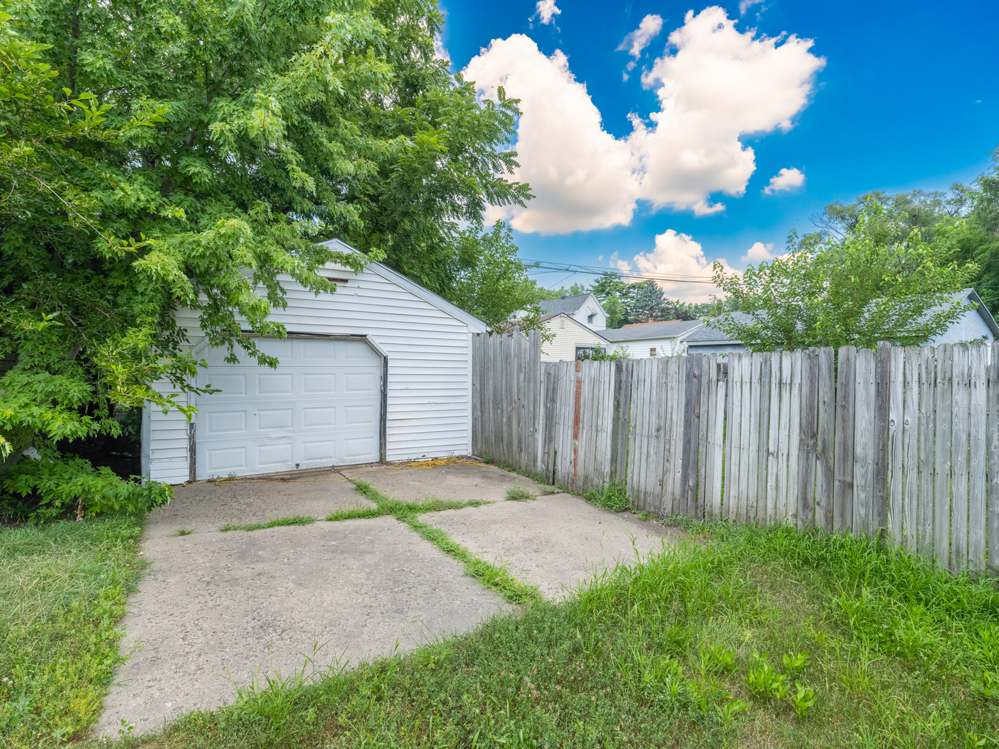 35th image of 1019 W Mcclure Ave, Peoria, IL 61604 | MLS# 12705901