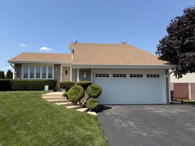 2nd image of 42 Abbeywood Dr, Romeoville, IL 60446 | MLS# 12705953