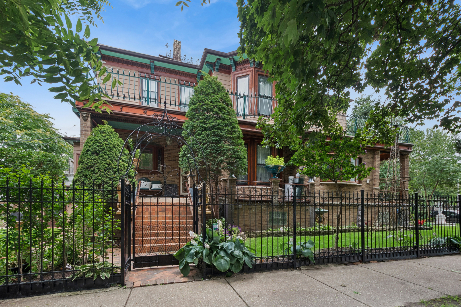 3rd image of 2656 W Logan Blvd, Chicago, IL 60647 | MLS# 12705955